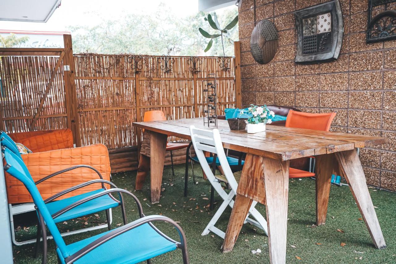 Hollywood Light Haven Lodge מראה חיצוני תמונה