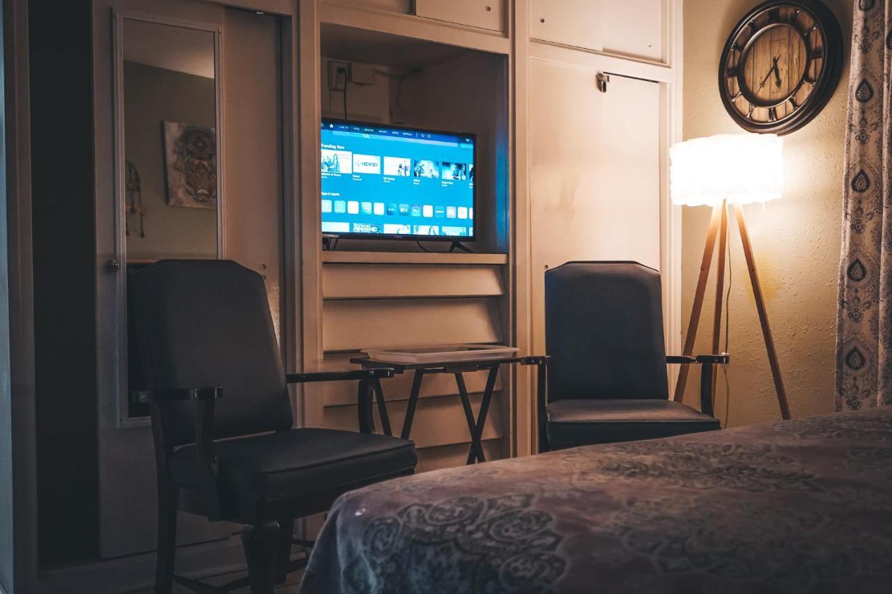 Hollywood Light Haven Lodge מראה חיצוני תמונה