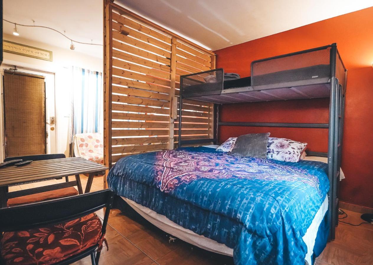 Hollywood Light Haven Lodge מראה חיצוני תמונה